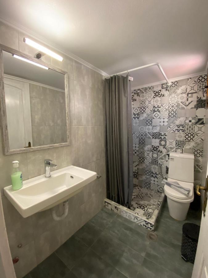 Roxani Studios-Apartments Петра Екстериор снимка