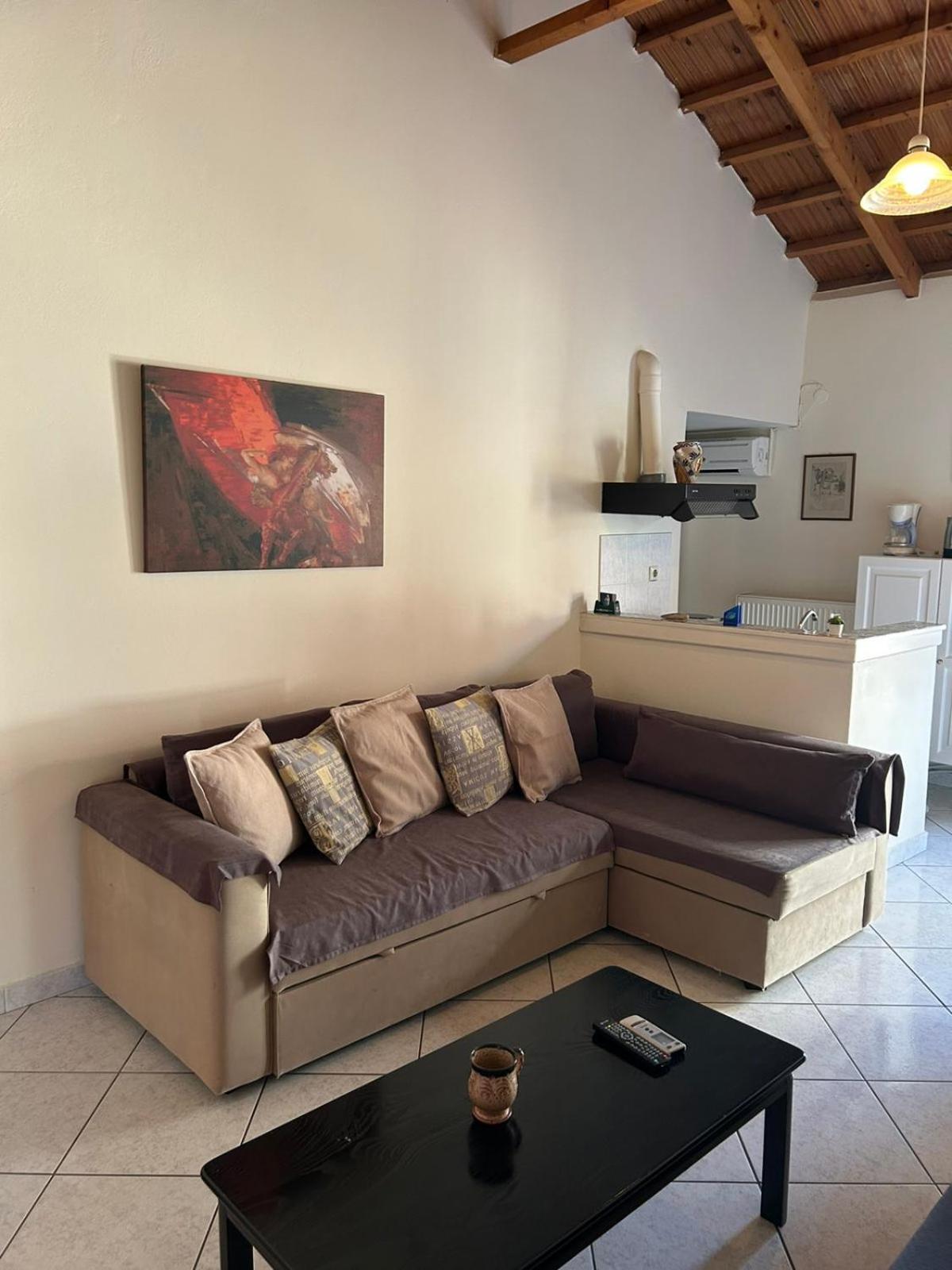 Roxani Studios-Apartments Петра Стая снимка